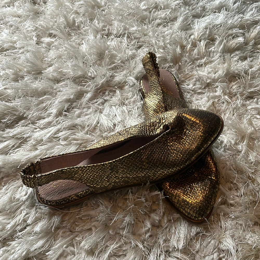 Seychelles Sling Back
